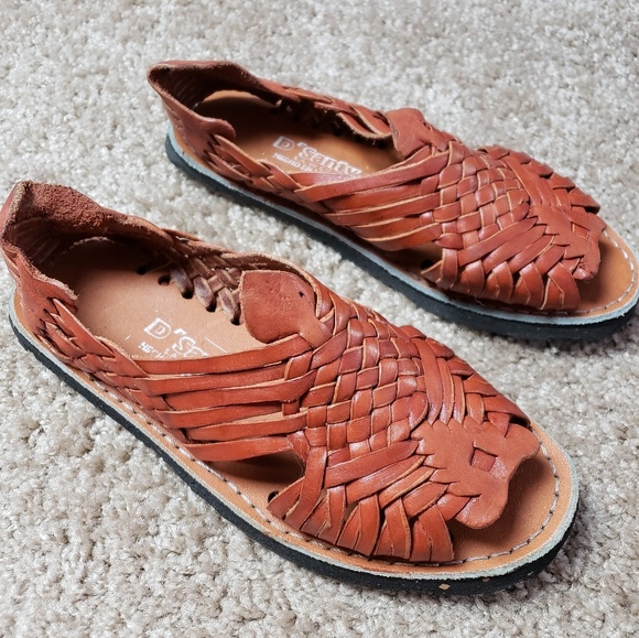 D'Santy Leather Sandals Made in Mexico - Picture 6 of 8